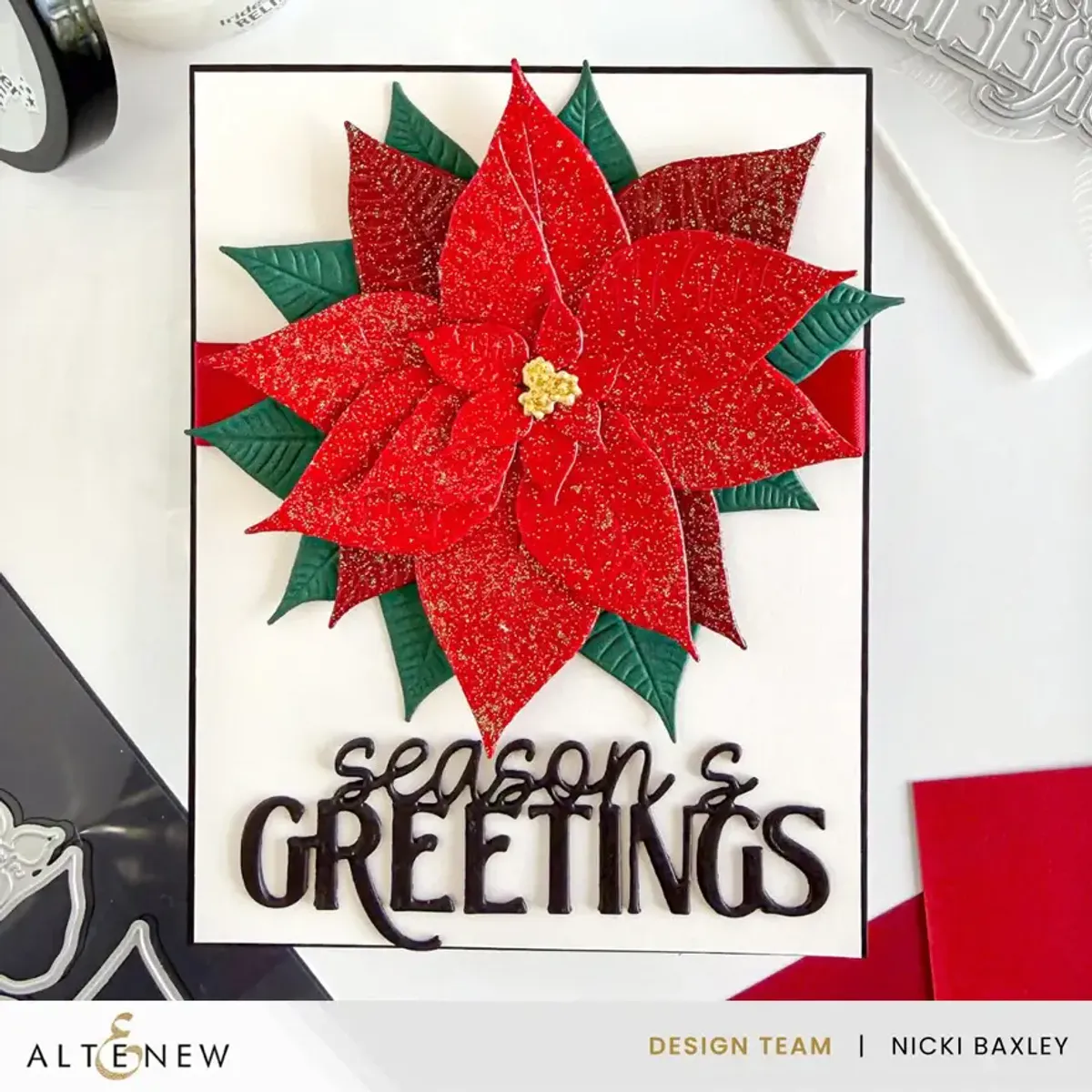 Holiday Essentials Die Set