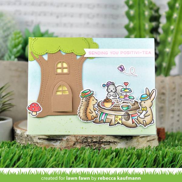 Bilde av Lawn Fawn Tree House Dies