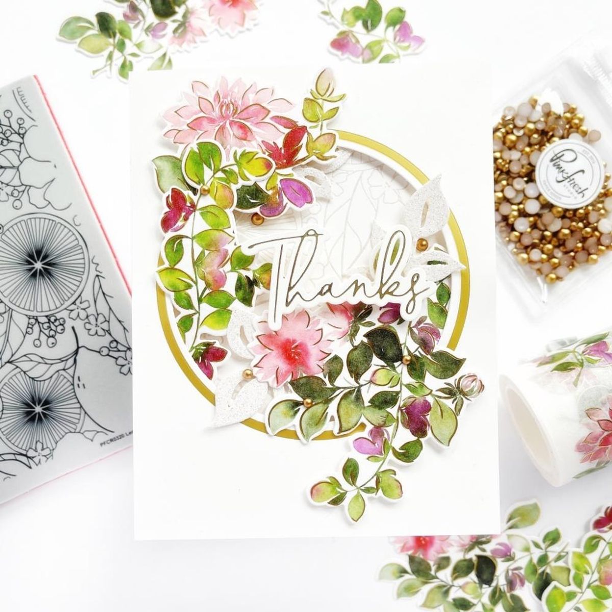 Pinkfresh Studio Dahlia stencils 